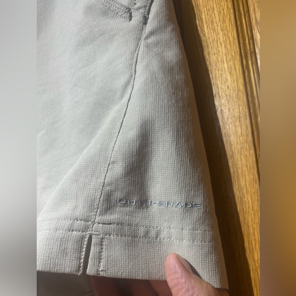 Columbia Titanium Omni-Shade Water Resistant Women’s Beige Hiking Shorts Size 12 - Picture 7 of 10